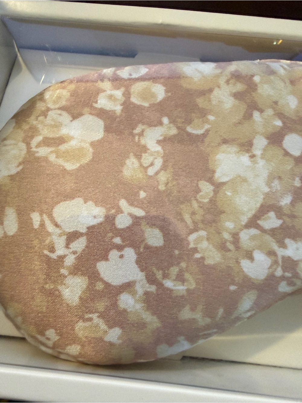 Casaluna 100% Silk Pink and Cream Abstract Pattern Eye Mask